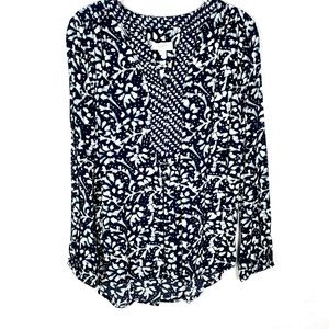 Loft Outlet Boho Peasant top, dark navy/medium blue/light blue, size medium